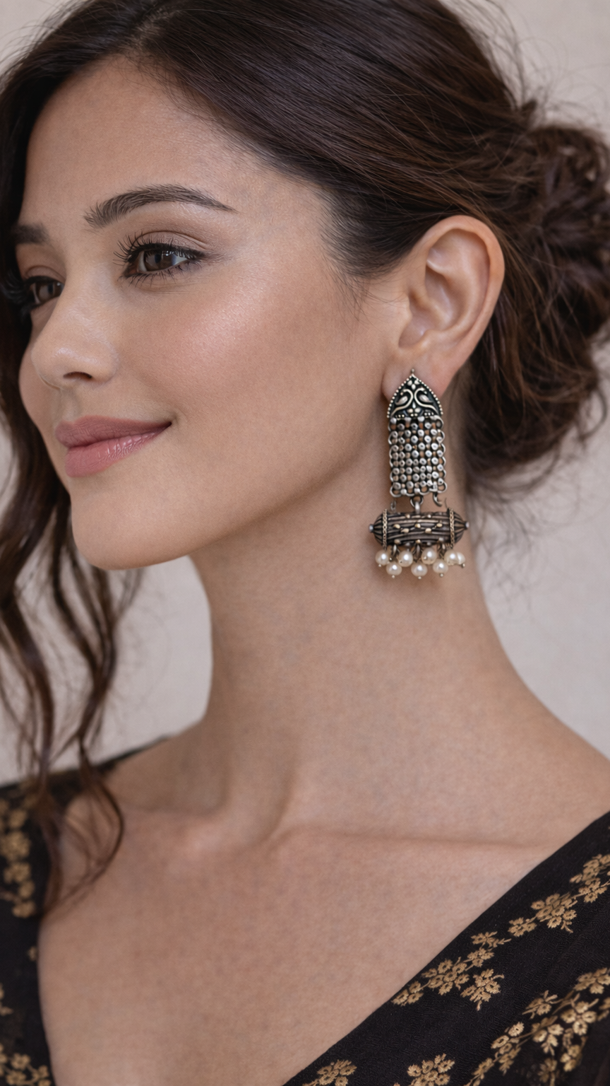 Antique design Oxidised metal pearl border Earrings