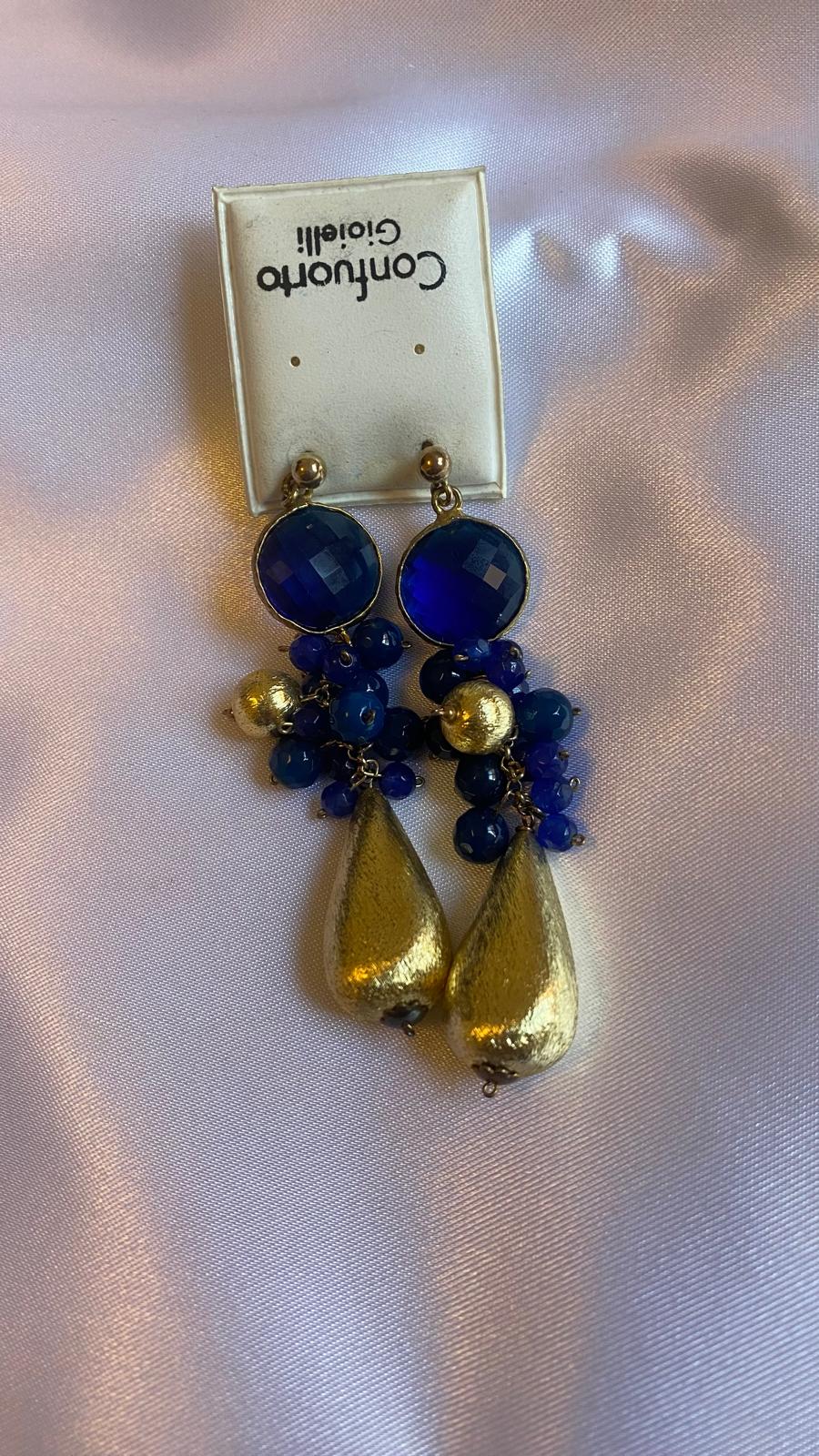 Blue agate and gold nugget earrings.